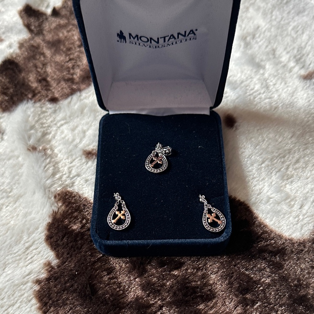 Montana Silversmiths Silver and Black Cross Earrings